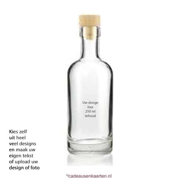Glazen fles met eigen ontwerp 250ml cadeausenkaarten.nl
